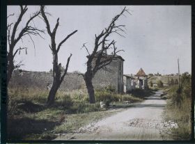 Image représentant France, Eix, Une rue