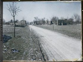 Image représentant L'entrée de Vassincourt en ruines
