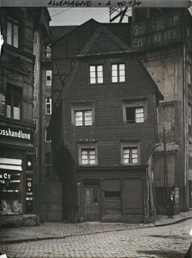 Image représentant Prusse , Essen, Vieille Maison