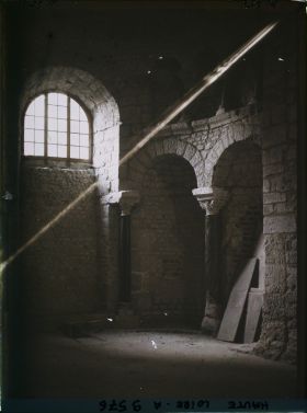 Image représentant Vue intérieure du baptistère Saint-Jean