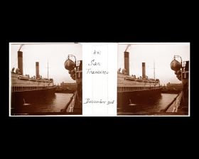 Image représentant Un paquebot et le ponton, vue prise du Mongolia