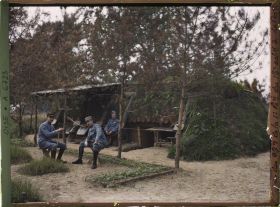 Image représentant Cagna des officiers de la première batterie du 16e d'artillerie