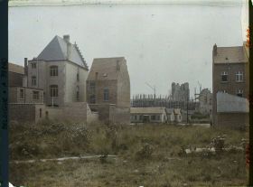 Image représentant Belgique, Ypres, Une rue vers St Martin