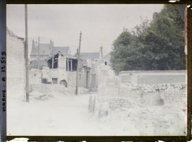 Image représentant France, Reims, Abords de la rue de Charleville