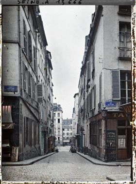 Image représentant La rue Notre-Dame-de-Bonne-Nouvelle et la rue de la Lune
