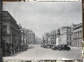 Image représentant Waterloo place direction Piccadilly Circus
