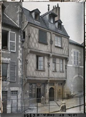 Image représentant La maison de l'Acrobate, 3 bis place Saint-Louis