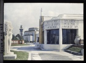 Image représentant L'Exposition des arts décoratifs, Pavillons des Magasins de la place Clichy, sur l'esplanade des Invalides