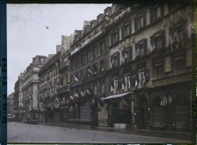 Image représentant Décorations rue de la Paix pour le 9ème congrès de la Légion Américaine (American Legion)