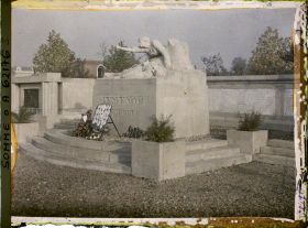 Image représentant Somme, Péronne, Le monument aux Morts de la Ville