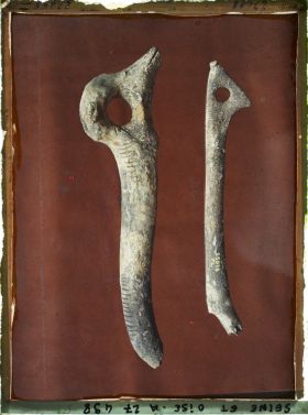 Image représentant France, St Germain-en-Laye, Musée : 2 Bâtons de Commt 55038 à encoche 55043