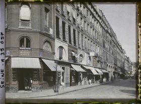 Image représentant La rue de la Ferronnerie à l'angle de la rue de la Lingerie