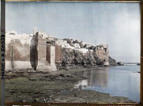 Image représentant La casbah des Oudaïa au bord du fleuve Bou Regreg