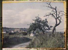 Image représentant France, Celles s/Aisne, Un coin du Village