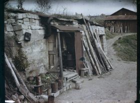 Image représentant France, Chavoune, Maison dans un abri d'Artillerie