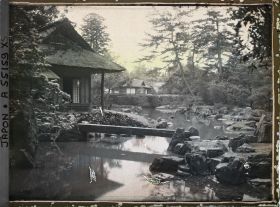 Image représentant Villa impériale de Katsura (Katsura-Rikyu) : pavillon de thé Shôkintei (à gauche)