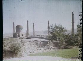 Image représentant Afghanistan, Hérat, Une vue s/ les ruines de la Mosquée