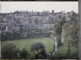 Image représentant Vieux quartiers construits à l'intérieur des remparts