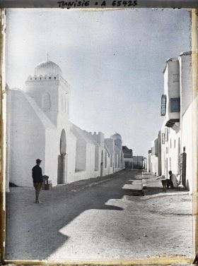 Image représentant La rue de la Grande Mosquée dans la médina