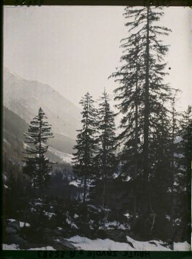 Image représentant France Les Alpes, Vallée de Chamonix - Soleil Couchant s/ la Vallée de Chamonix