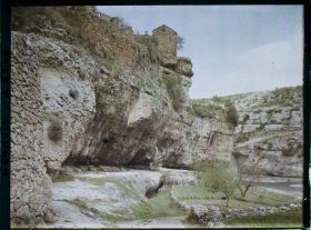 Image représentant Au bord de la Cesse, les fortifications