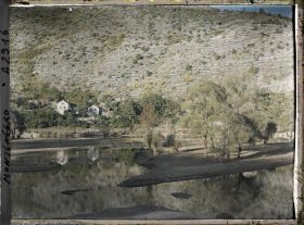 Image représentant Maisons et reflets