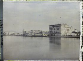 Image représentant Vue générale des quais d'Izmir