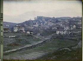 Image représentant Grèce, Salonique, Vue prise derrière les remparts