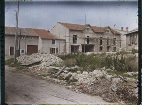 Image représentant France, St Maurice sous les Côtes, Reconstructions