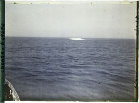 Image représentant Un iceberg dans l'Atlantique