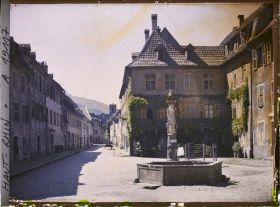 Image représentant France, Thann, Rue de l'Abattoir et Fontaine