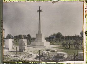 Image représentant Belgique, Zillebeke, Entrée du Cimetière Anglais de la route de Ménin