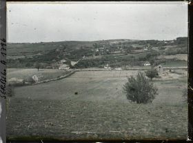 Image représentant Paysage de champs et de fermes