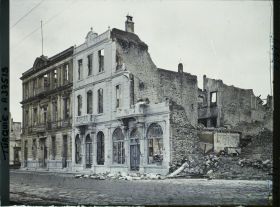 Image représentant Turquie, Smyrne, Les Quais de Smyrne - Ruines de la Grande Poste