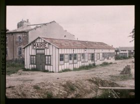Image représentant France, Les Paroches, La Mairie