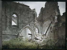 Image représentant France, Missy-s/-Aisne, Eglise (Extérieur)