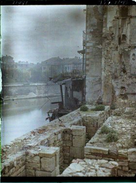 Image représentant France, Verdun, Défenses sur le bord de la Meuse