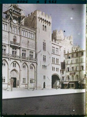 Image représentant Vue de l'hôtel de ville