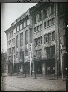 Image représentant Le Palais de cristal, quartier impérial près de la gare