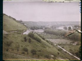 Image représentant Ile de France, La Roche-Guyon, Le Village et les cultures