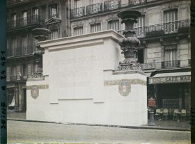 Image représentant Décor rue Soufflot pour le Cinquantenaire de la IIIe République