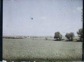 Image représentant France, Roclincourt, Vue Gle du Village et sol remis en Culture
