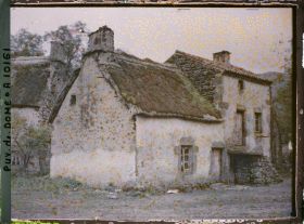 Image représentant France, Coteuge, Vieilles Maisons Auvegnates