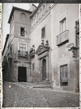 Image représentant Espagne, Tolède, Une vieille Place