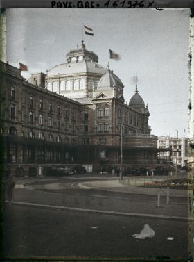 Image représentant Le Kurhaus du côté de la Grande Place