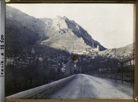 Image représentant Arrivée à Tenda par la route reliant Fontan à Coni