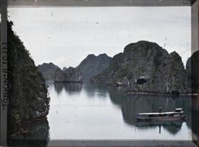 Image représentant Passage d'un bateau à vapeur dans le Cirque de la Surprise