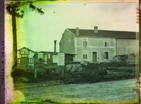 Image représentant France, Les Paroches, Une rue vers l'Ecole