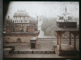 Image représentant Les terrasses du Mausolée d'Akbar