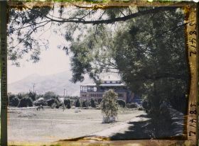 Image représentant Le ministère des Affaires étrangères (Palais de Stôr) et son jardin